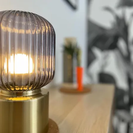 Le Cosy Rionde : 6 Prs, 2 Ch, Parking, Clim *