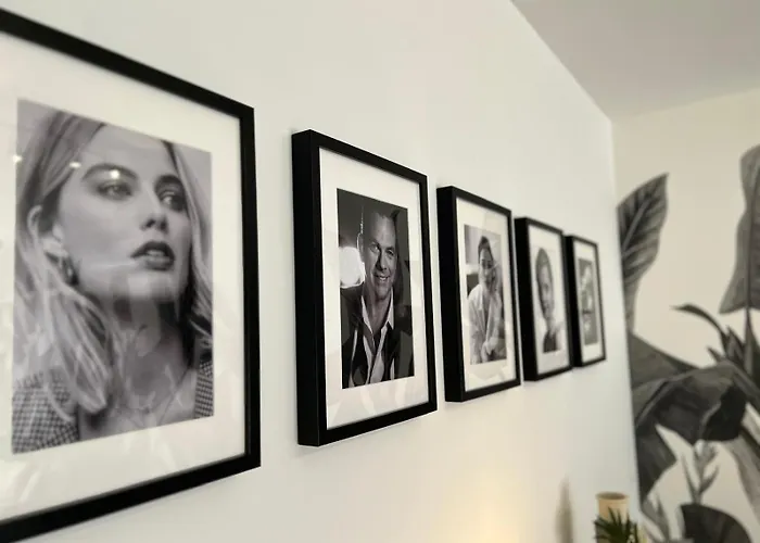 Le Cosy Rionde : 6 Prs, 2 Ch, Parking, Clim * 昂蒂布