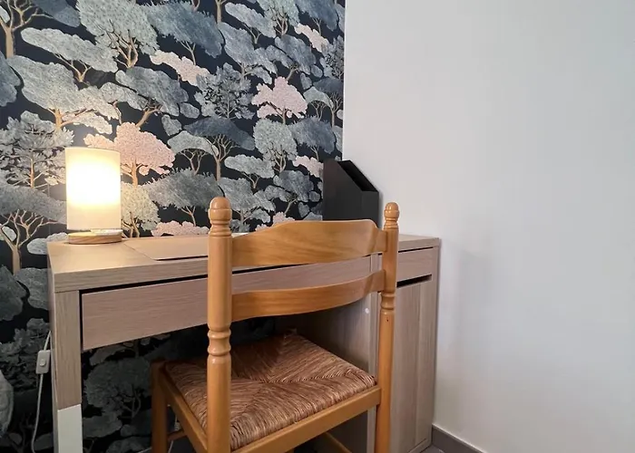 Le Cosy Rionde : 6 Prs, 2 Ch, Parking, Clim 昂蒂布