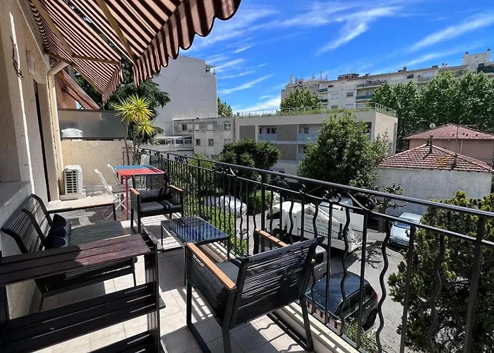 Le Cosy Rionde : 6 Prs, 2 Ch, Parking, Clim דירה אנטיב